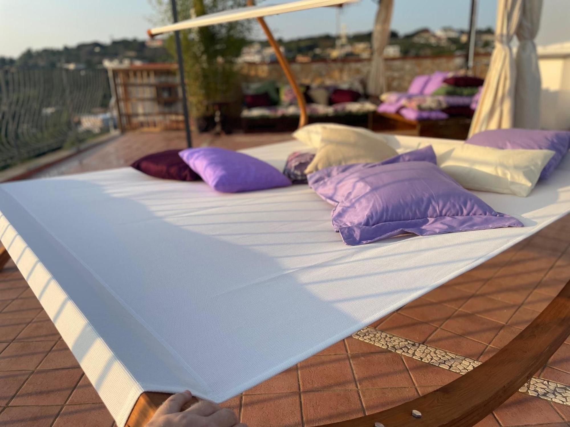 Domus Parva - Villa Con Bio-Piscina, Spa Privata E Appartamenti Panoramici Баколі Екстер'єр фото