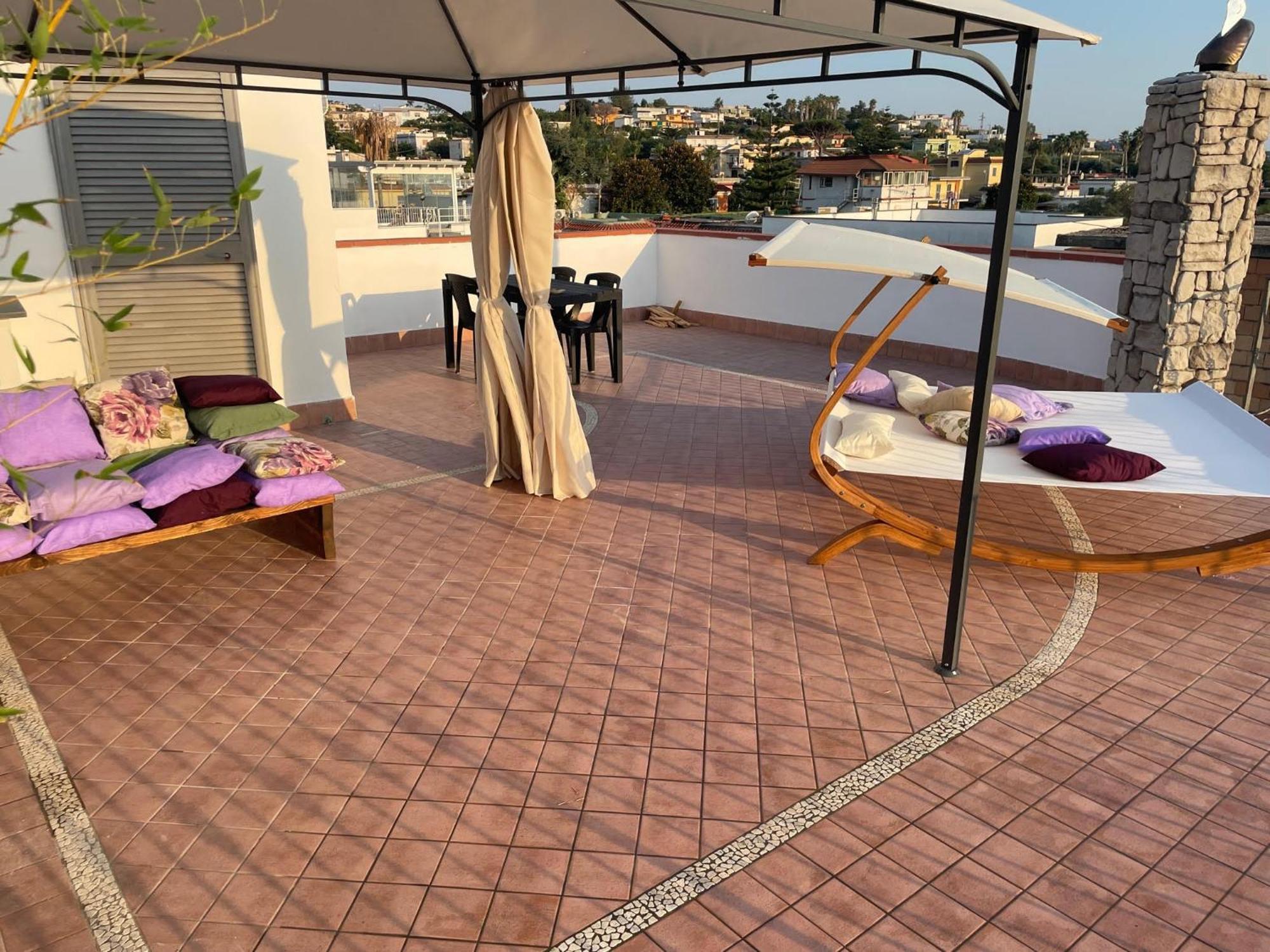 Domus Parva - Villa Con Bio-Piscina, Spa Privata E Appartamenti Panoramici Баколі Екстер'єр фото