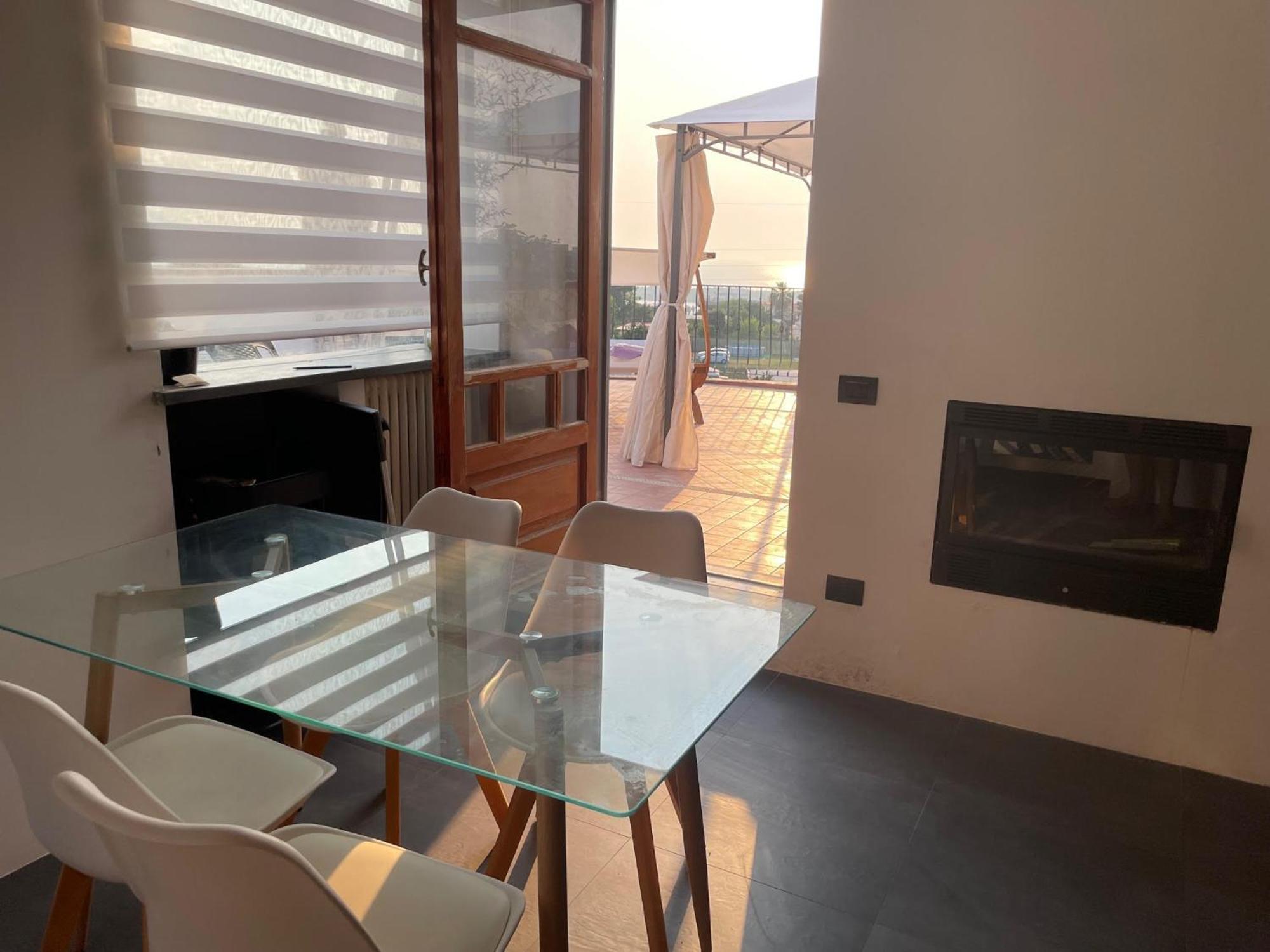 Domus Parva - Villa Con Bio-Piscina, Spa Privata E Appartamenti Panoramici Баколі Екстер'єр фото