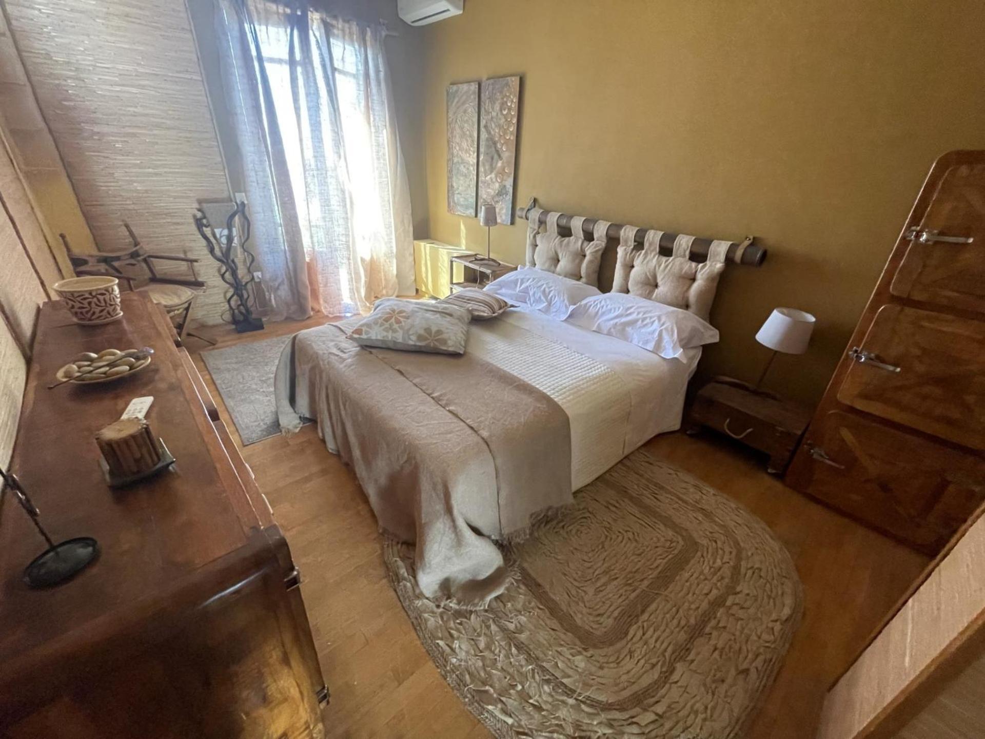 Domus Parva - Villa Con Bio-Piscina, Spa Privata E Appartamenti Panoramici Баколі Екстер'єр фото